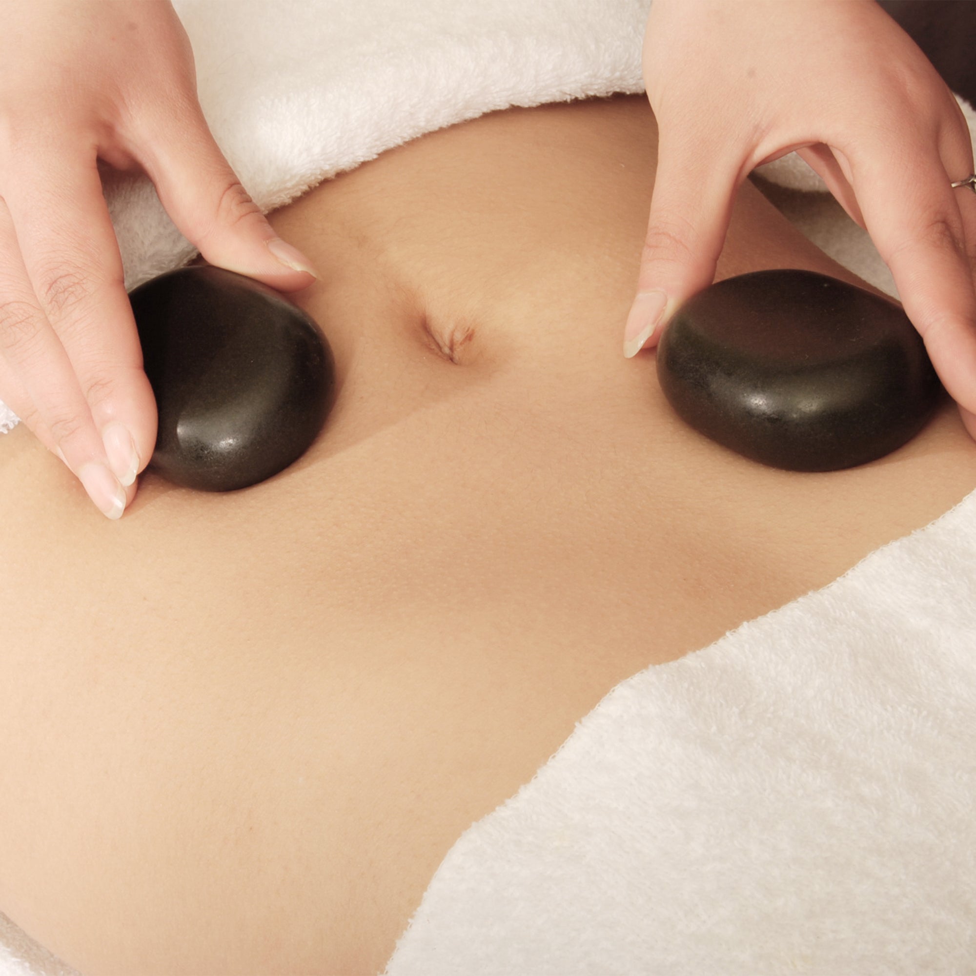 Master Massage middelgrote ovale basalt hotstone-massagestenen 6.4cm x 4.6cm x 1.8cm (12 stuks)